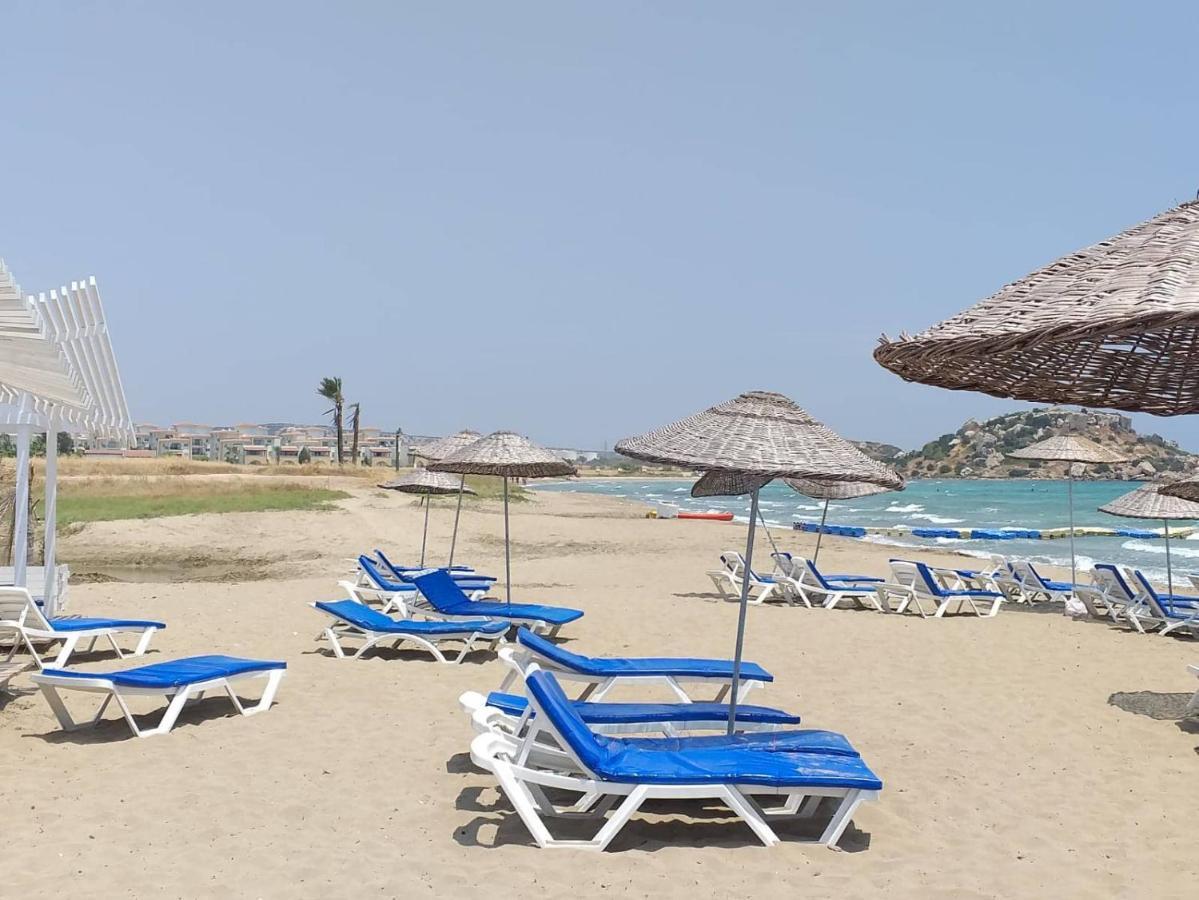 Sunrise Beach Club  Gastria Exterior foto